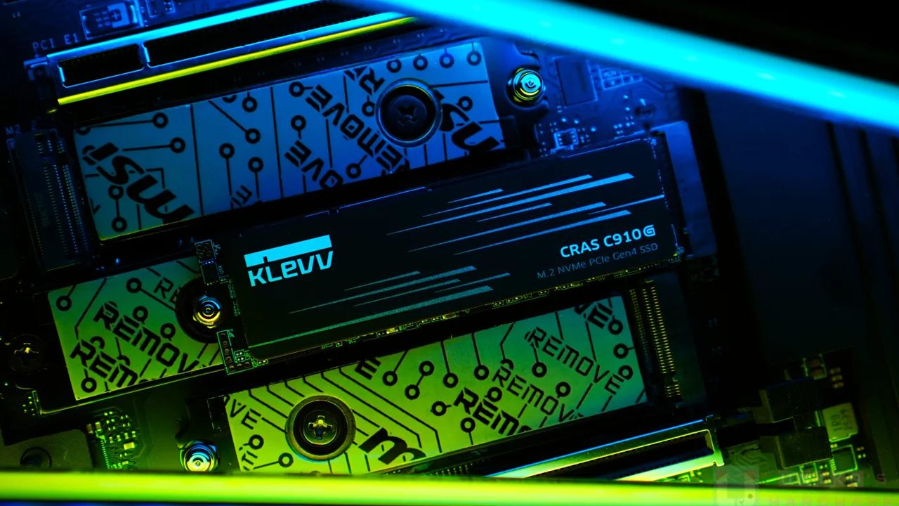 KLEVV CRAS C910G M.2 NVMe PCIe Gen4x4 SSD 評測開箱